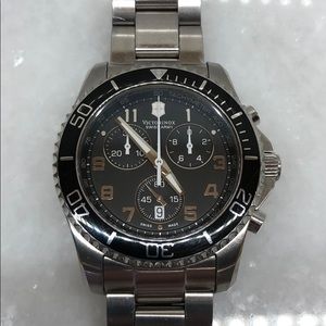 Victorinox Swiss Army Men’s Chronograph Watch